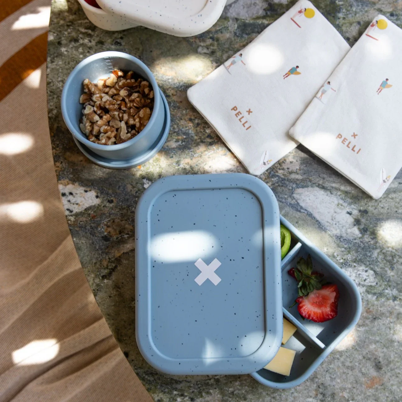 Силиконовая коробка для бенто