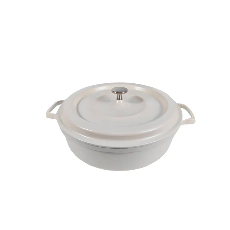 The Die-cast 28cm shallow Casserole with lid